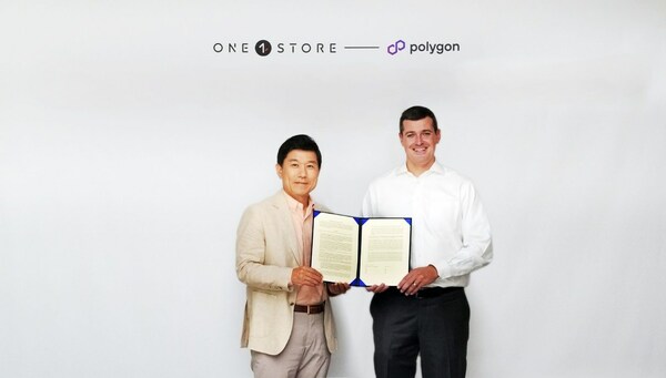 ONE Store Announces Web 3.0 Support in New MOU with Polygon Labs.(Jeon Dong-jin, CEO of ONE Store, and Marc Boiron, CEO of Polygon Labs)